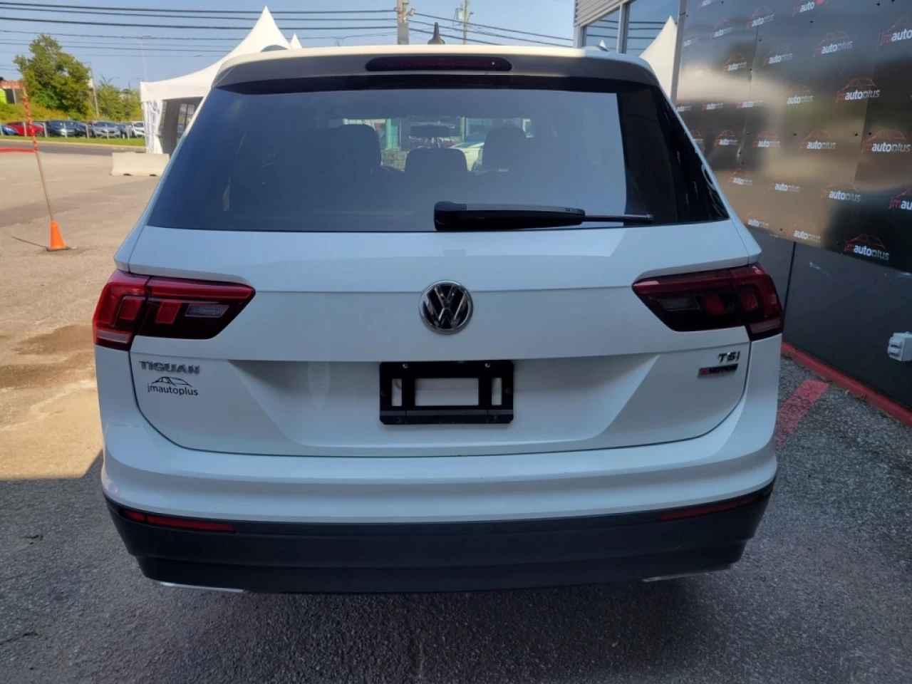 2018 Volkswagen Tiguan Trendline*AWD*BANCS CHAUFFANTS*CAMÉRA* Image principale