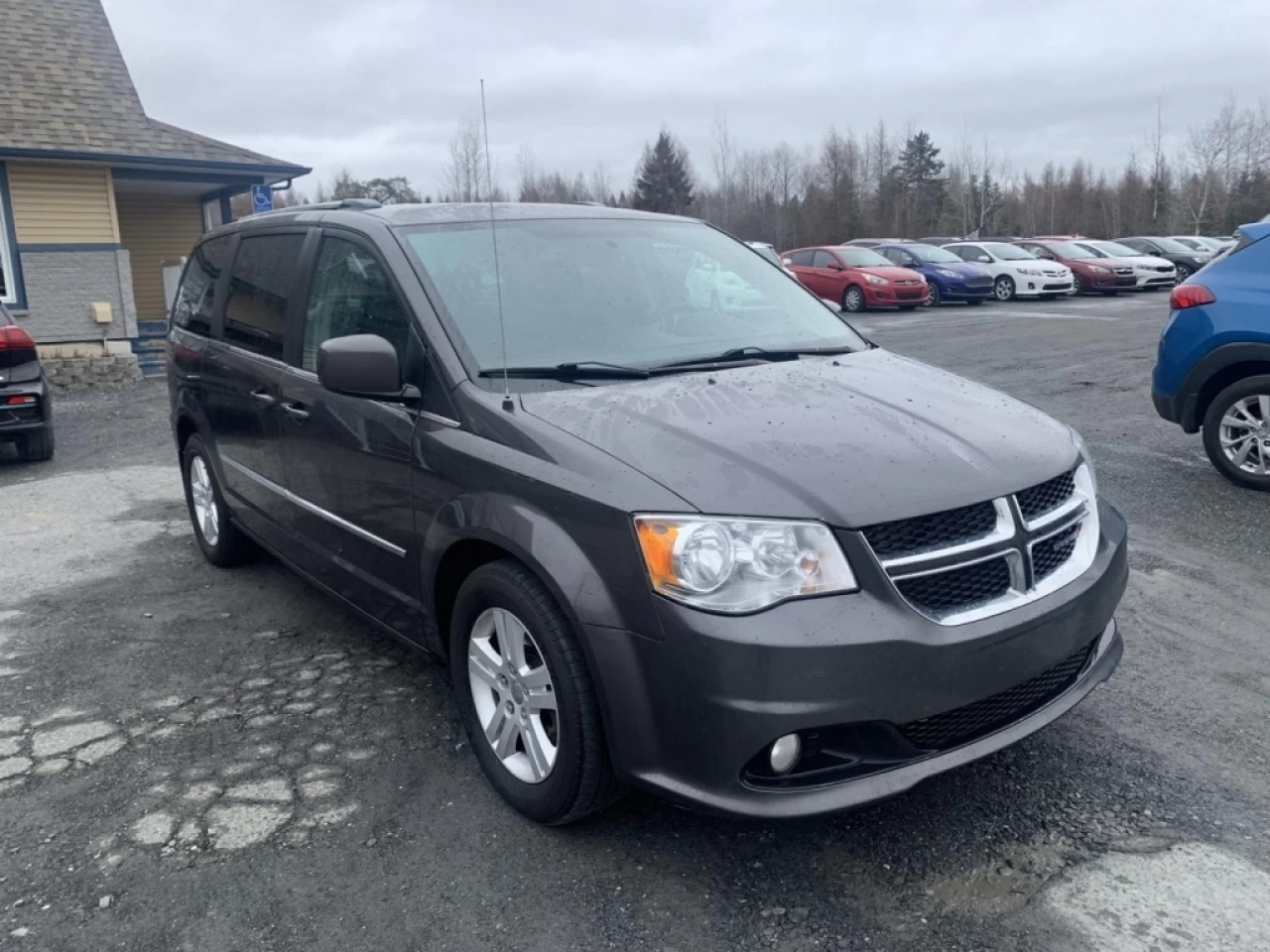 2017 Dodge Grand Caravan  Image principale