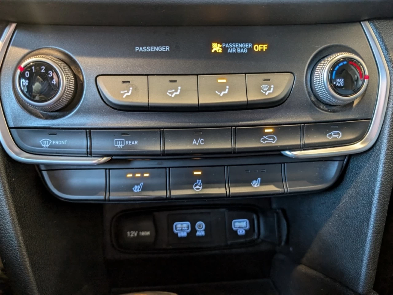 2019 Hyundai Santa Fe Essential*AWD*BANCS/VOLANT CHAUFF*CAMÉRA* Image principale