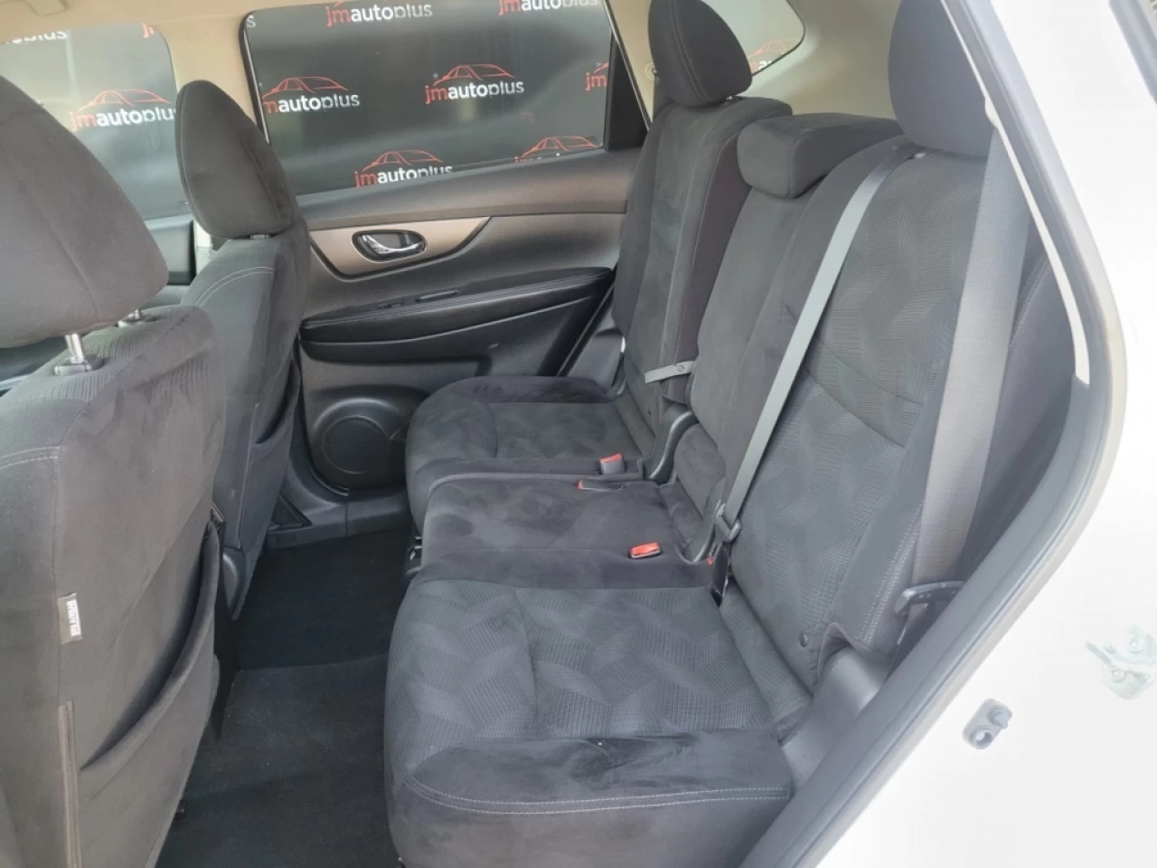 2015 Nissan Rogue SV*TOIT PANO*CAMÉRA*BANCS CHAUFFANTS* Main Image