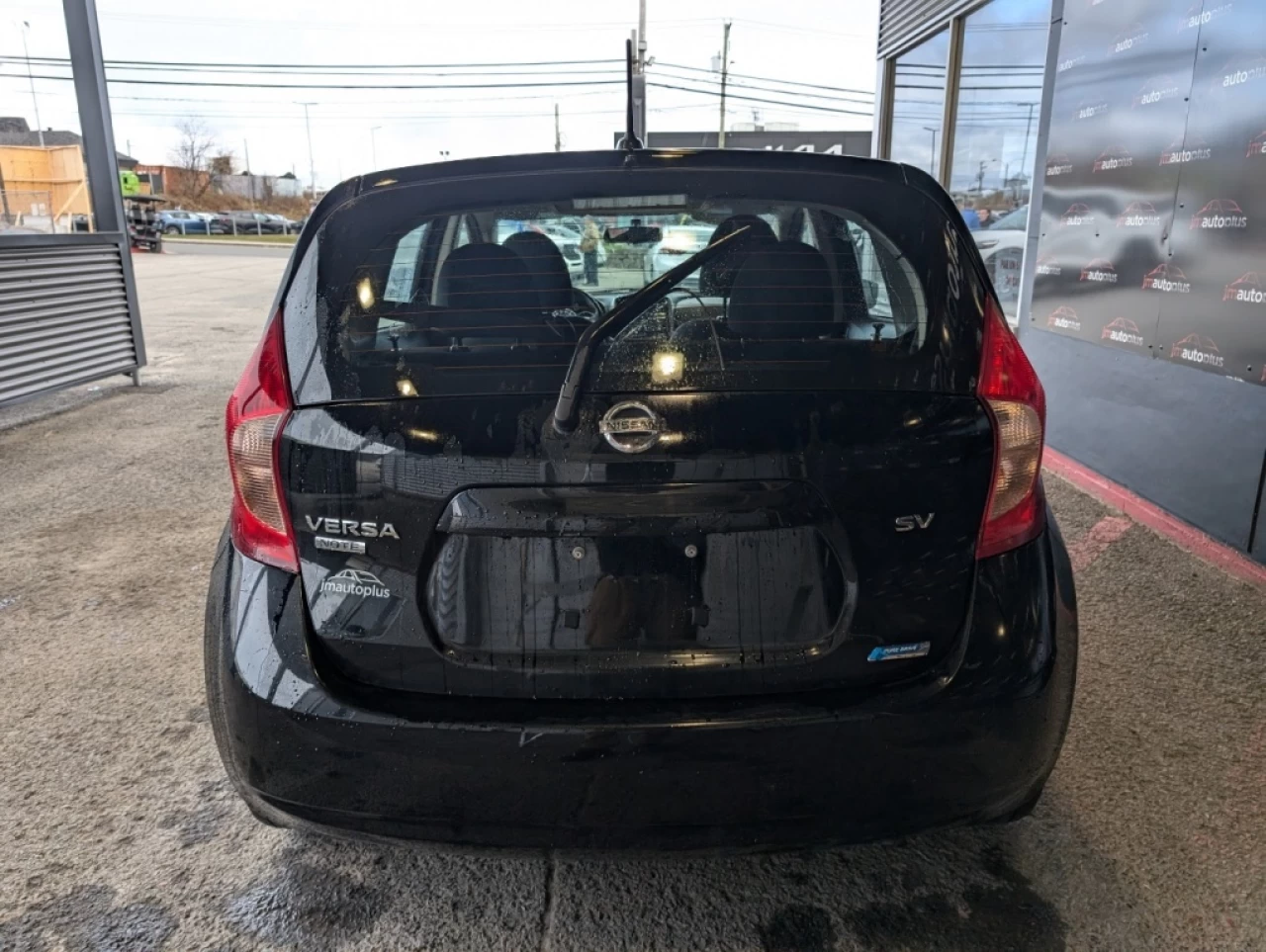 2015 Nissan Versa Note SV*CAMÉRA*AUTO*A/C*BAS KILO* Main Image