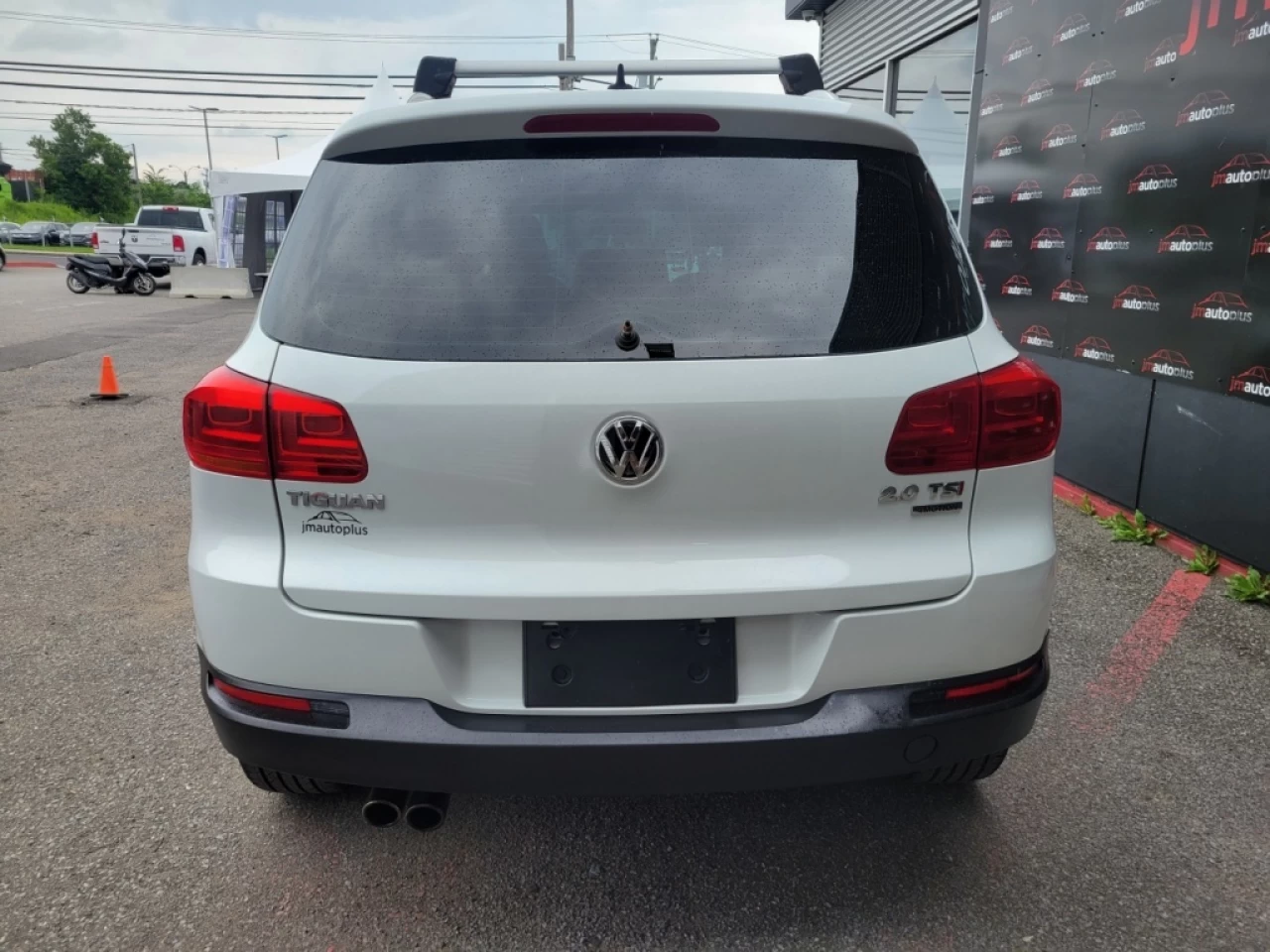 2014 Volkswagen Tiguan TRENDLINE*AWD*TOIT PANO*BANCS CHAUFF* Main Image