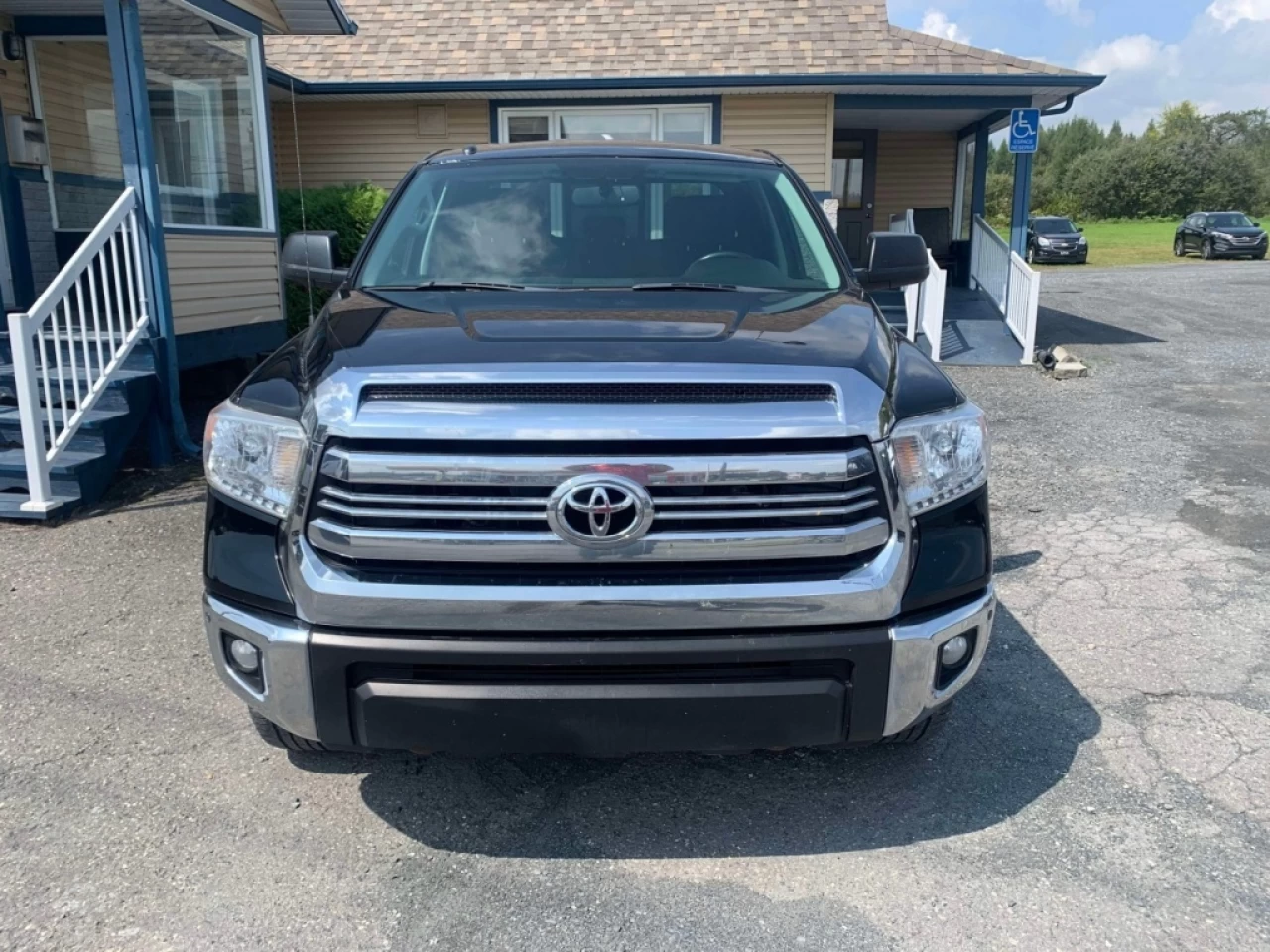 2016 Toyota Tundra SR Image principale