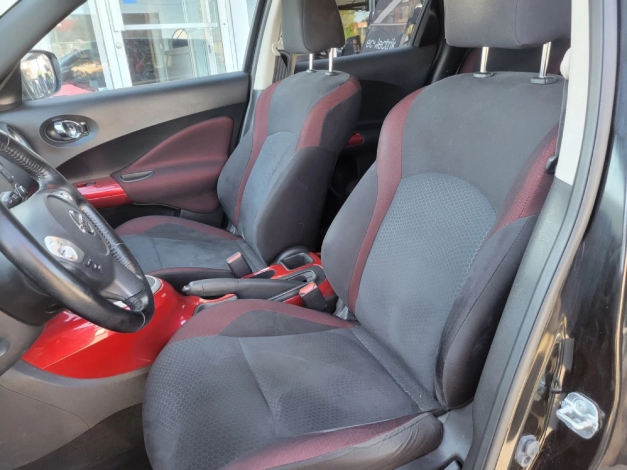 2015 Nissan Juke SV*AWD*CAMÉRA*A/C*BOUTON POUSSOIR* Image principale