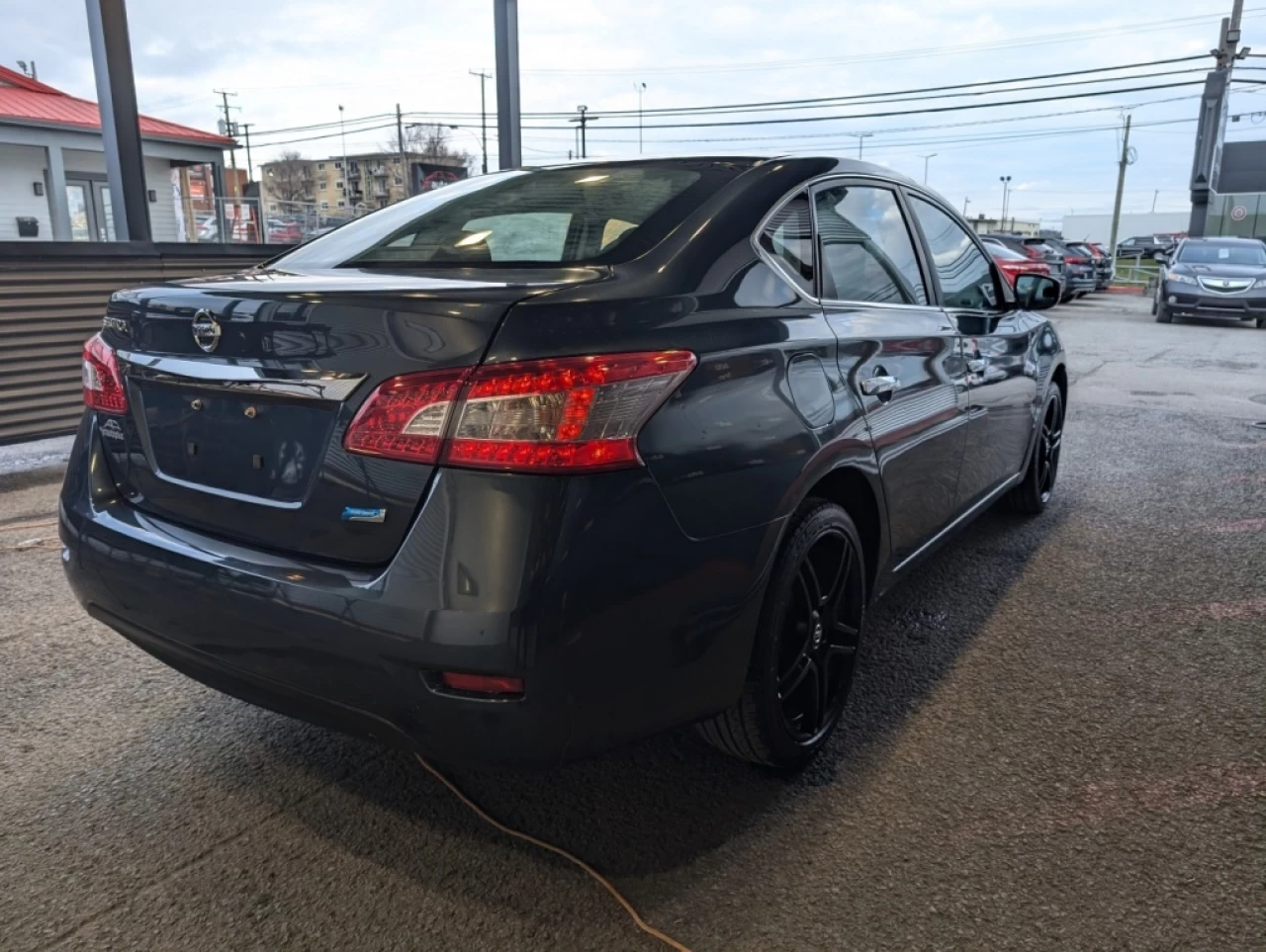 2014 Nissan Sentra S*AUTO*TRÈS BAS KILO*A/C* Main Image