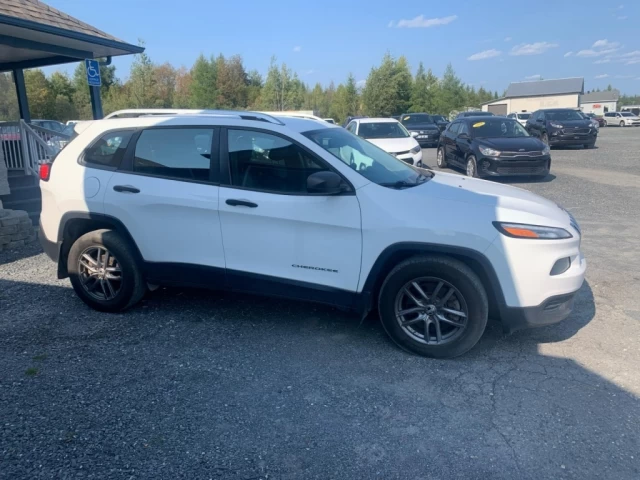 Jeep Cherokee Sport 2015