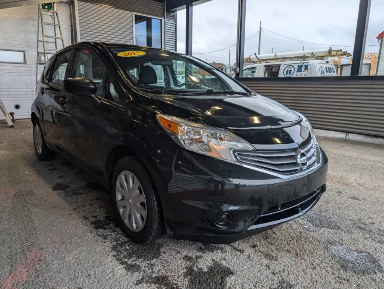 2015 Nissan Versa Note SV*CAMÉRA*AUTO*A/C*BAS KILO* Main Image