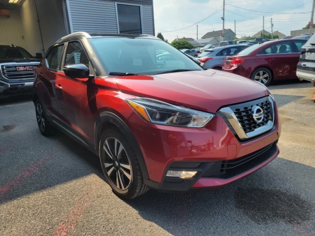 Nissan Kicks SR*CAMÉRA*BANCS CHAUFFANTS*A/C* 2019