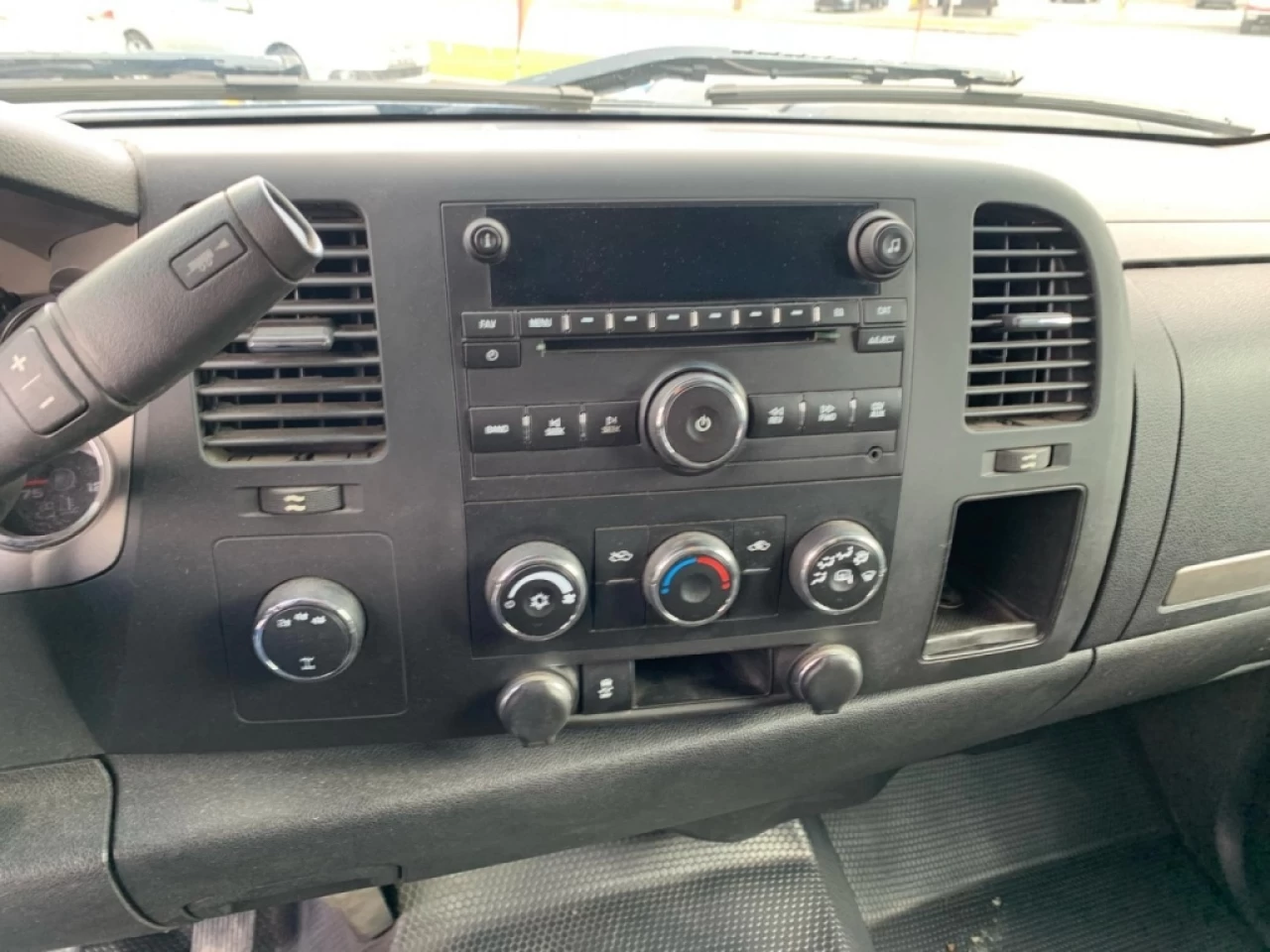 2012 Chevrolet SILVERADO 2500HD LT Image principale