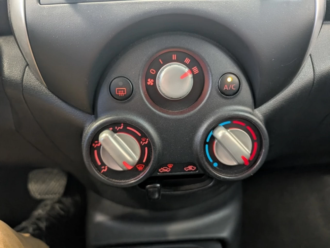 2015 Nissan Micra S*TRÈS BAS KILO*AUTO*A/C* Main Image