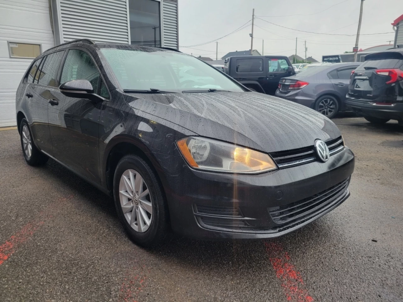 2015 Volkswagen Golf TRENDLINE*CAMÉRA*BANCS CHAUFFANTS* Image principale