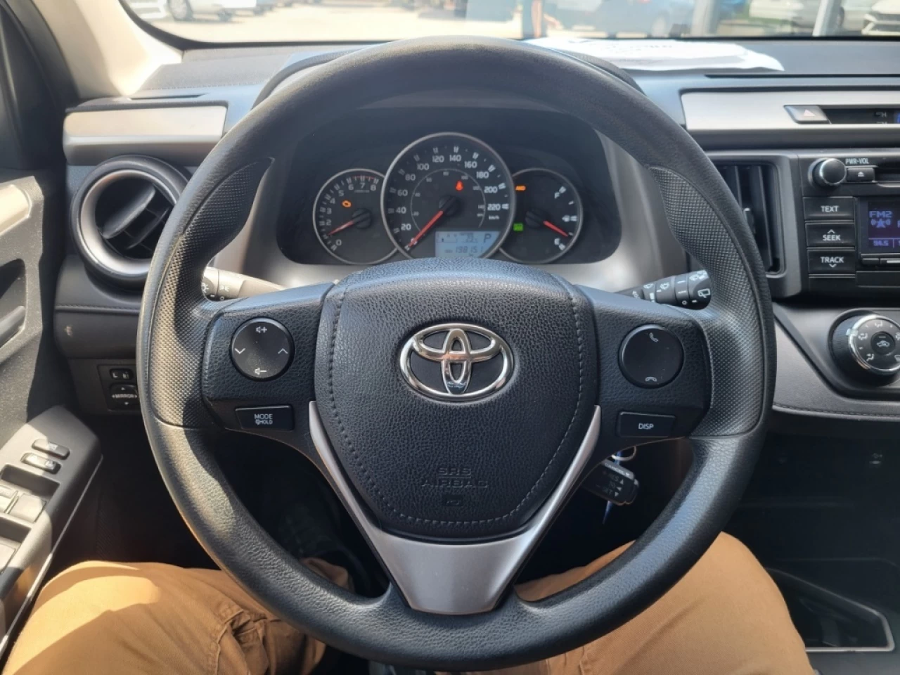 2016 Toyota RAV4 LE*AWD*A/C* Main Image
