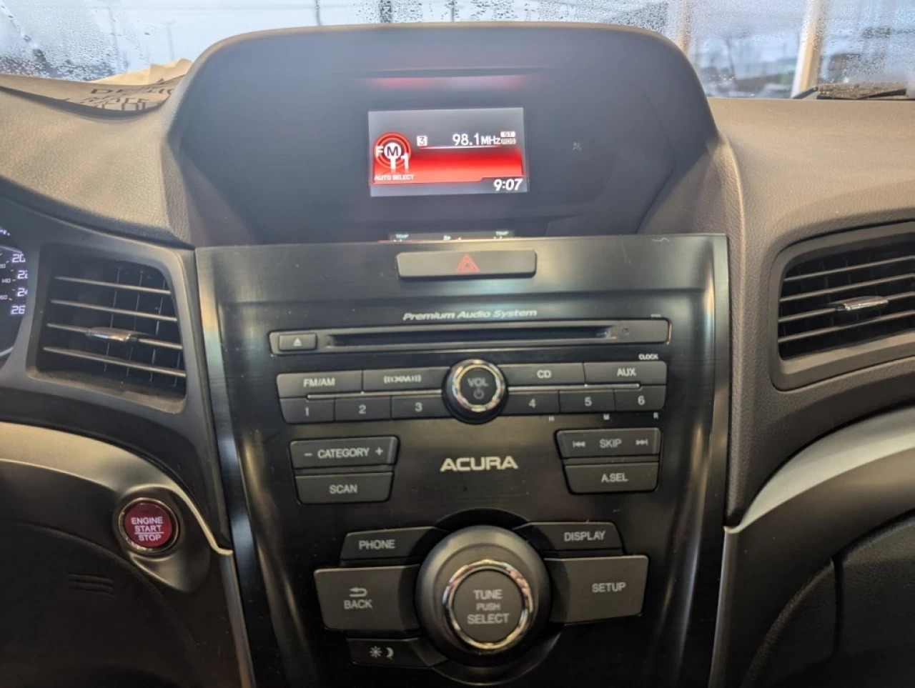 2013 Acura ILX Groupe premiÈre qualitÉ*TOIT*BANCS CHAUFF*CAMÉRA* Main Image