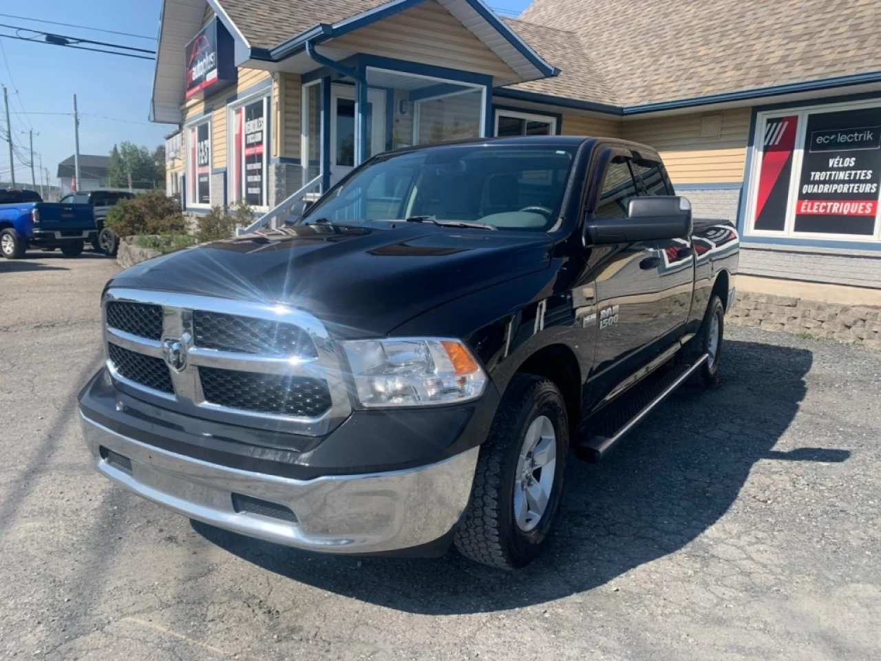 2017 Ram 1500 ST Main Image