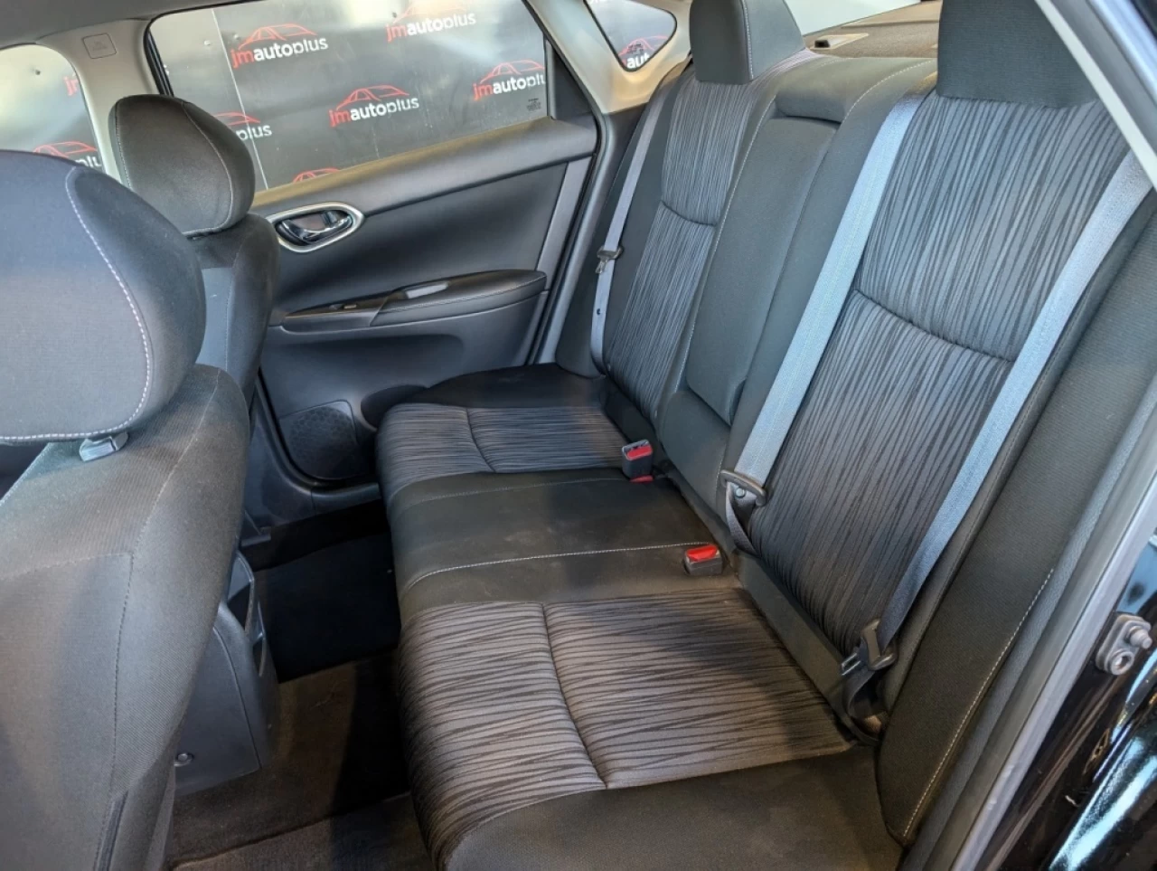 2019 Nissan Sentra SV*BANCS CHAUFF*CAMÉRA*BOUTON POUSSOIR* Image principale