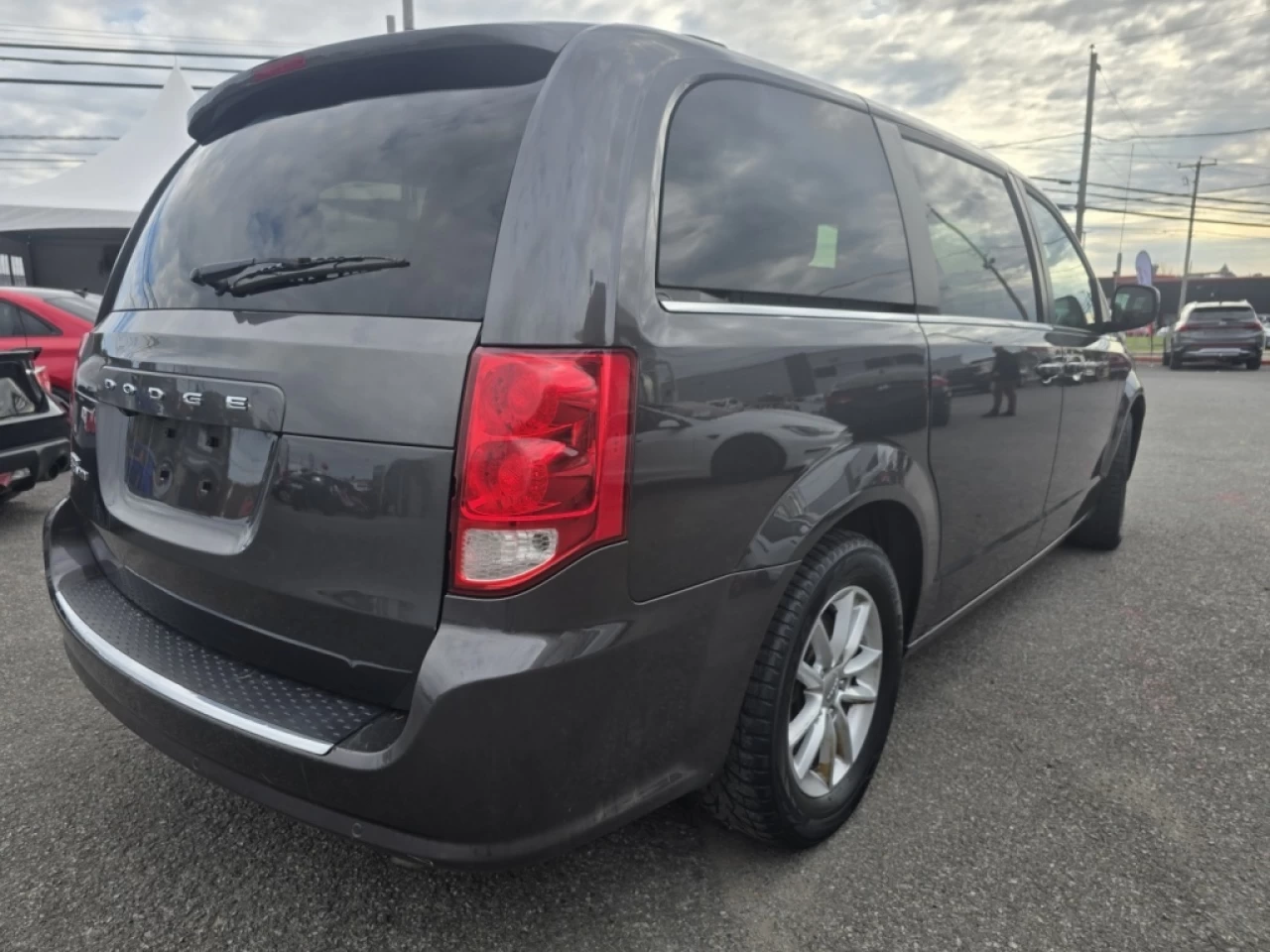 2020 Dodge Grand Caravan Premium plus Image principale