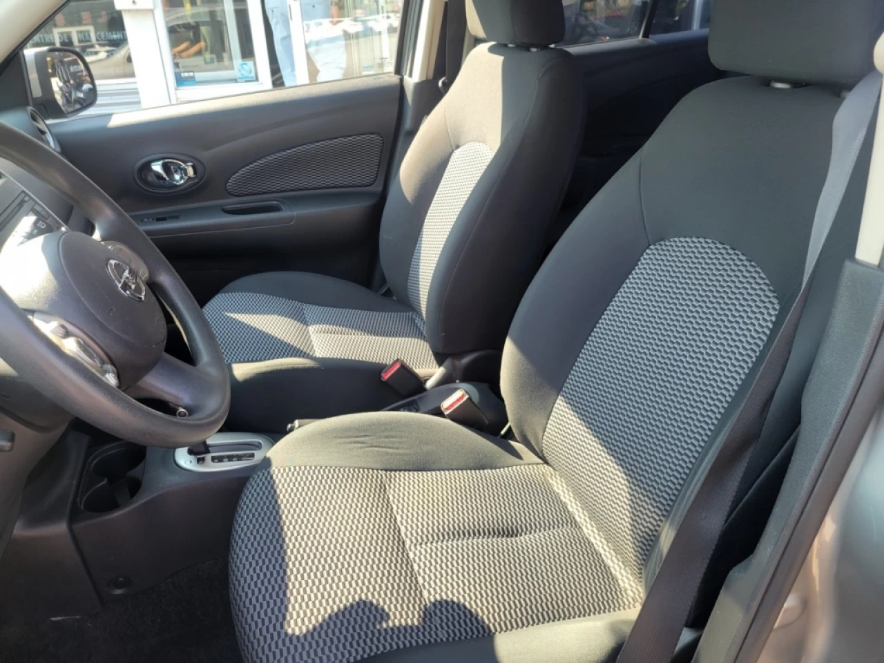 2015 Nissan Micra SV*AUTO*A/C*BAS KILO* Image principale