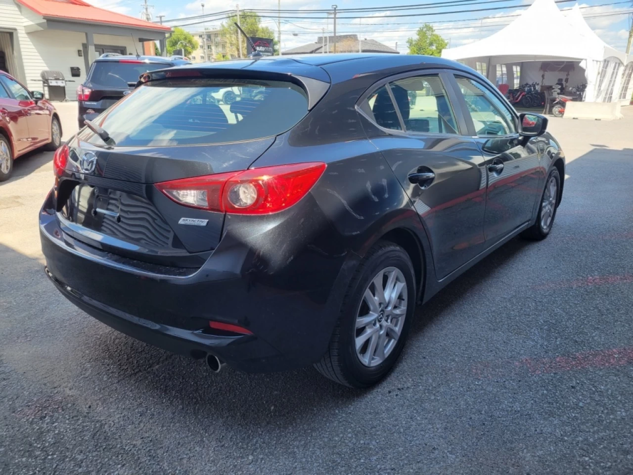 2018 Mazda Mazda3 Sport GS*CAMÉRA*BANCS/VOLANT CHAUFFANTS*A/C*BAS KILO* Image principale