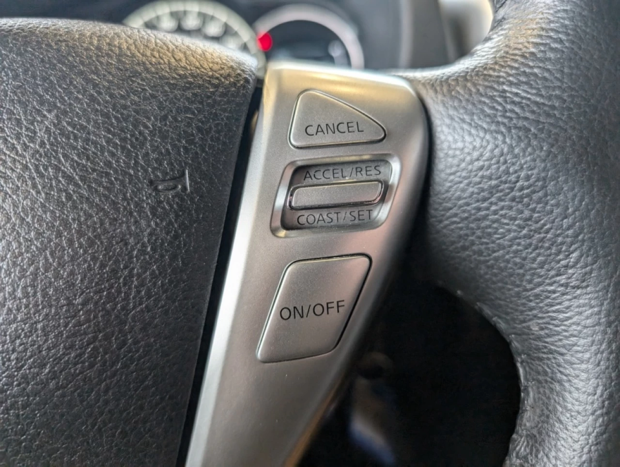 2015 Nissan Versa Note SV*CAMÉRA*AUTO*A/C*BAS KILO* Main Image