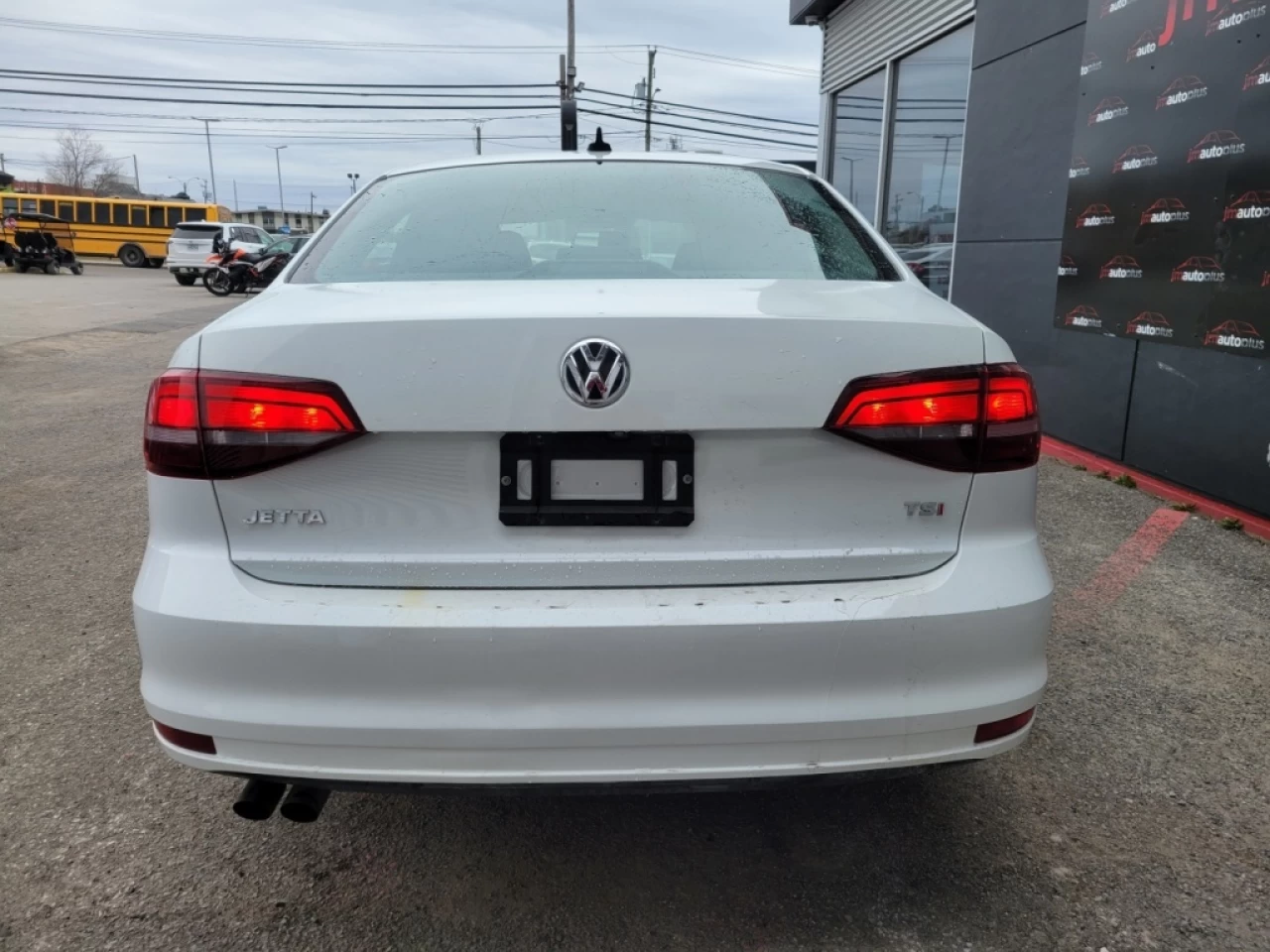 2017 Volkswagen Jetta Trendline+*CAMÉRA*BANCS CHAUFF* Image principale