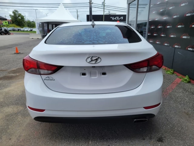 Hyundai Elantra GLS*TOIT*BANCS CHAUFF*CAMÉRA*A/C* 2015