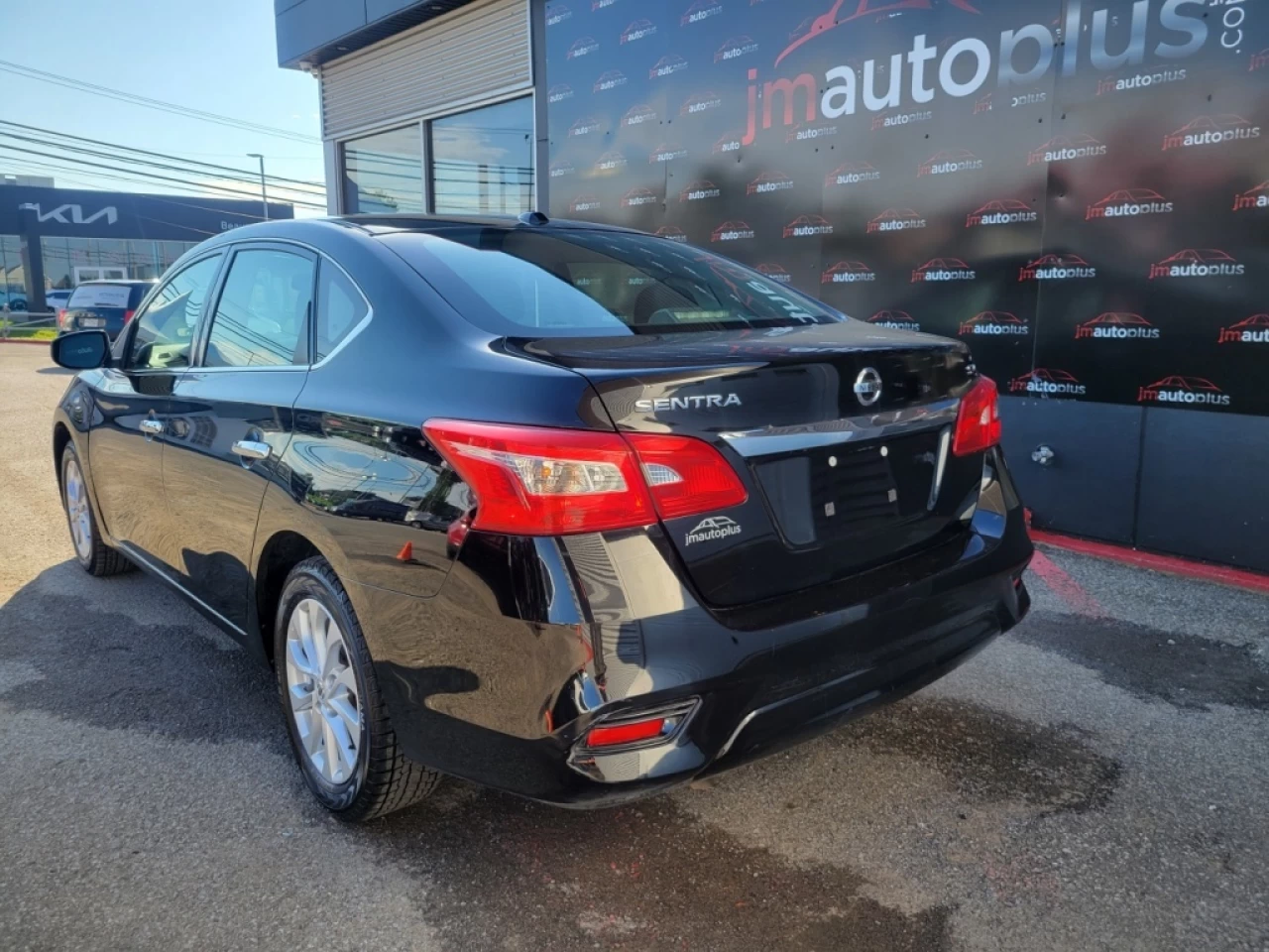 2018 Nissan Sentra SV**BANCS CHAUFF*CAMÉRA*TOIT* Main Image