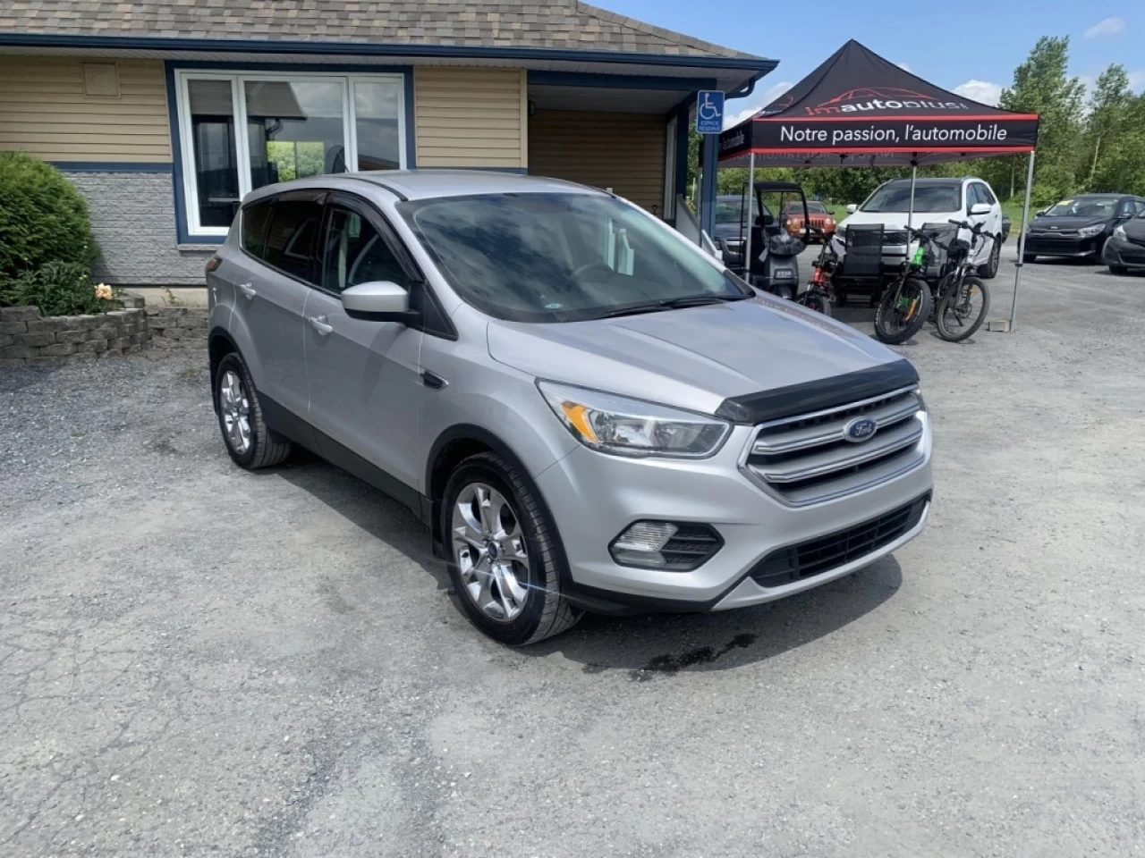 2017 Ford Escape SE Image principale