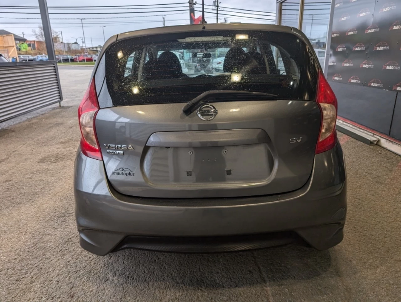 2017 Nissan Versa Note SV*BANCS CHAUFF*CAMÉRA*AUTO*A/C* Image principale