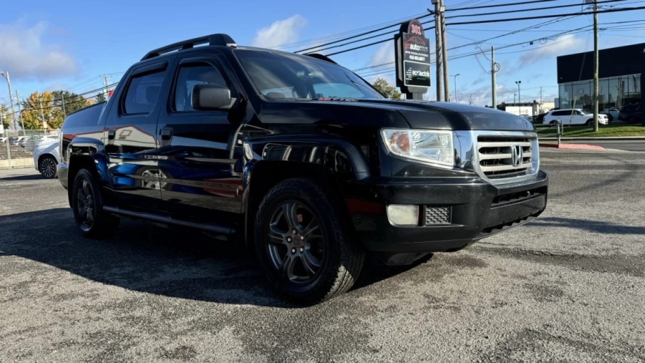 2011 Honda Ridgeline DX Main Image