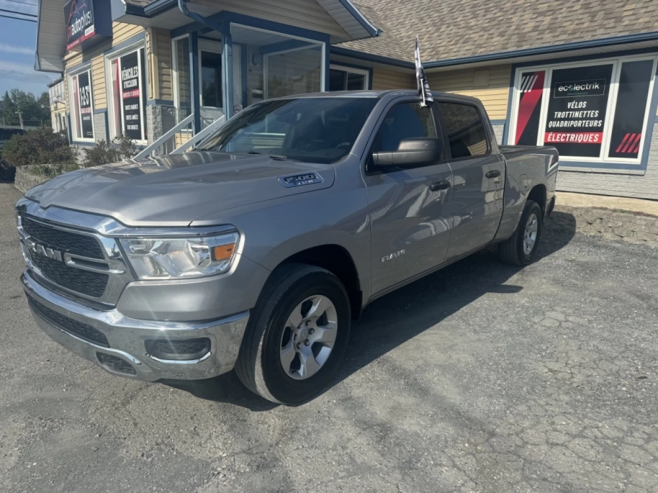 2022 Ram 1500 Tradesman Main Image