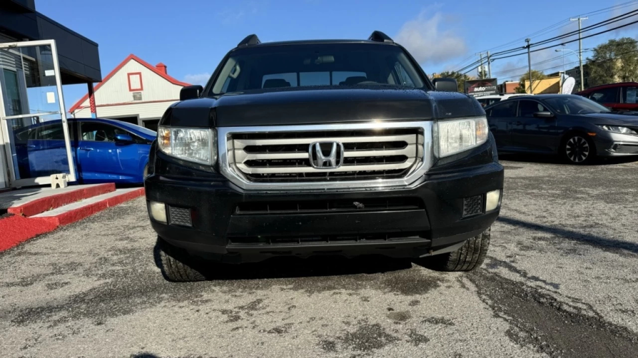 2011 Honda Ridgeline DX Main Image