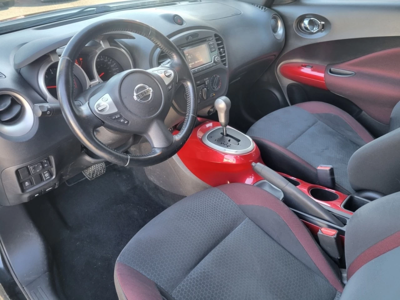 2015 Nissan Juke SV*AWD*CAMÉRA*A/C*BOUTON POUSSOIR* Main Image