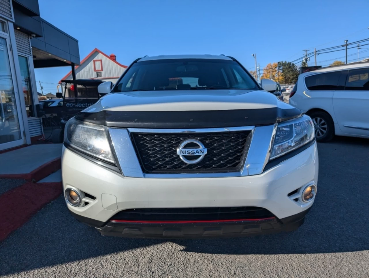 2015 Nissan Pathfinder SV*4X4*7 PLACES*VOLANT/BANCS CHAUFF*CAMÉRA* Main Image