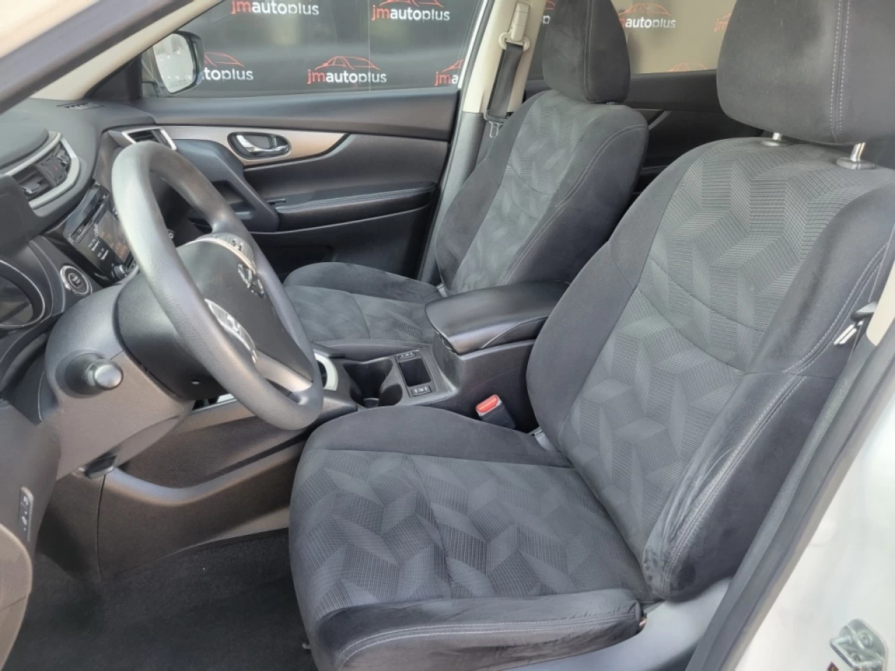 2015 Nissan Rogue SV*TOIT PANO*CAMÉRA*BANCS CHAUFFANTS* Main Image