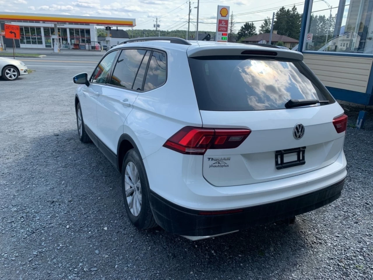 2019 Volkswagen Tiguan Trendline Main Image