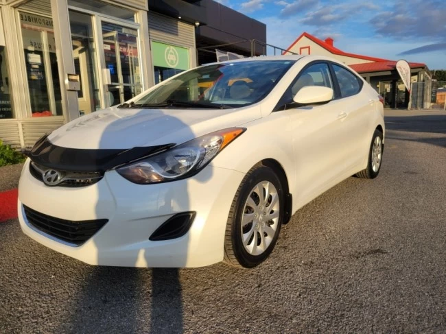 Hyundai Elantra - 2013