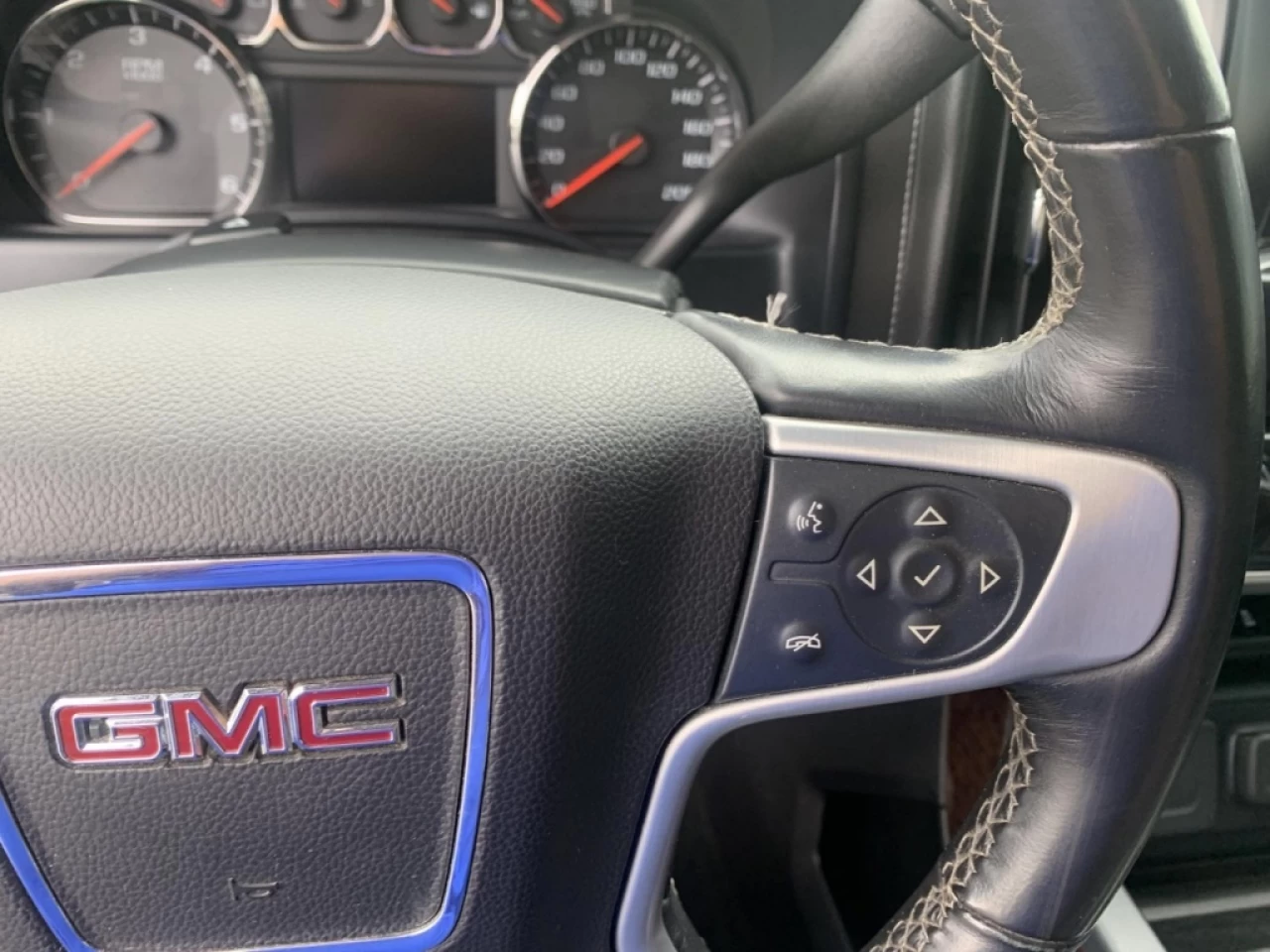 2014 GMC Sierra 1500 SLE Main Image