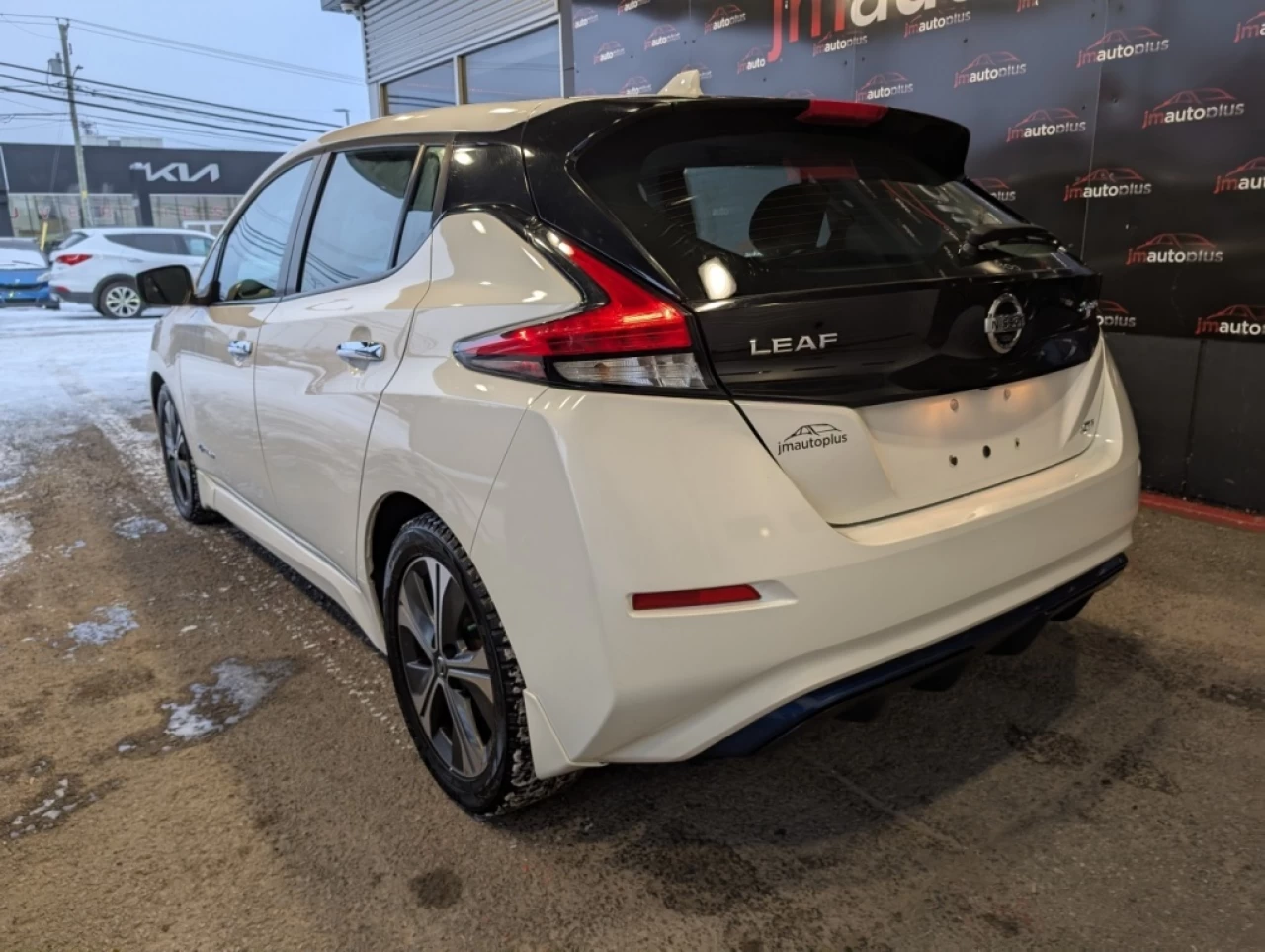 2019 Nissan LEAF SV*CAMÉRA*BANCS/VOLANT CHAUFF* Main Image