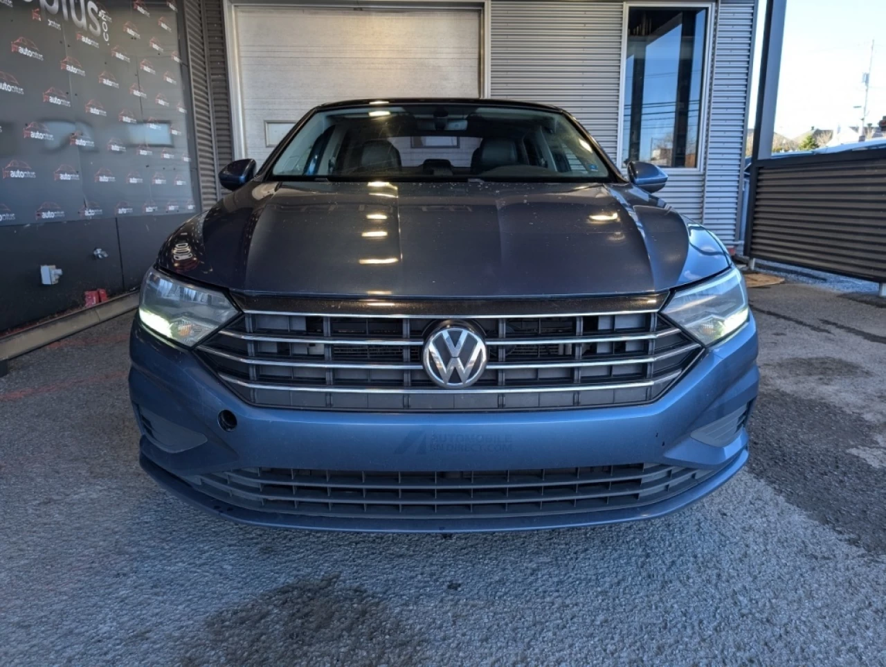 2019 Volkswagen Jetta Highline*TOIT*BANCS CHAUFF*CAMÉRA*BOUTON POUSSOIR* Image principale