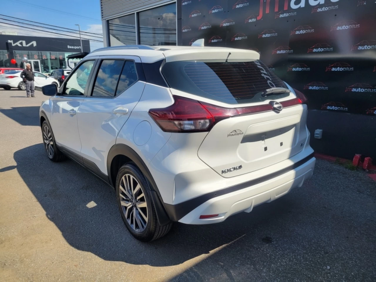 2022 Nissan Kicks SV*BAS KILO*BANCS/VOLANT CHAUFF*CAMÉRA*A/C* Image principale