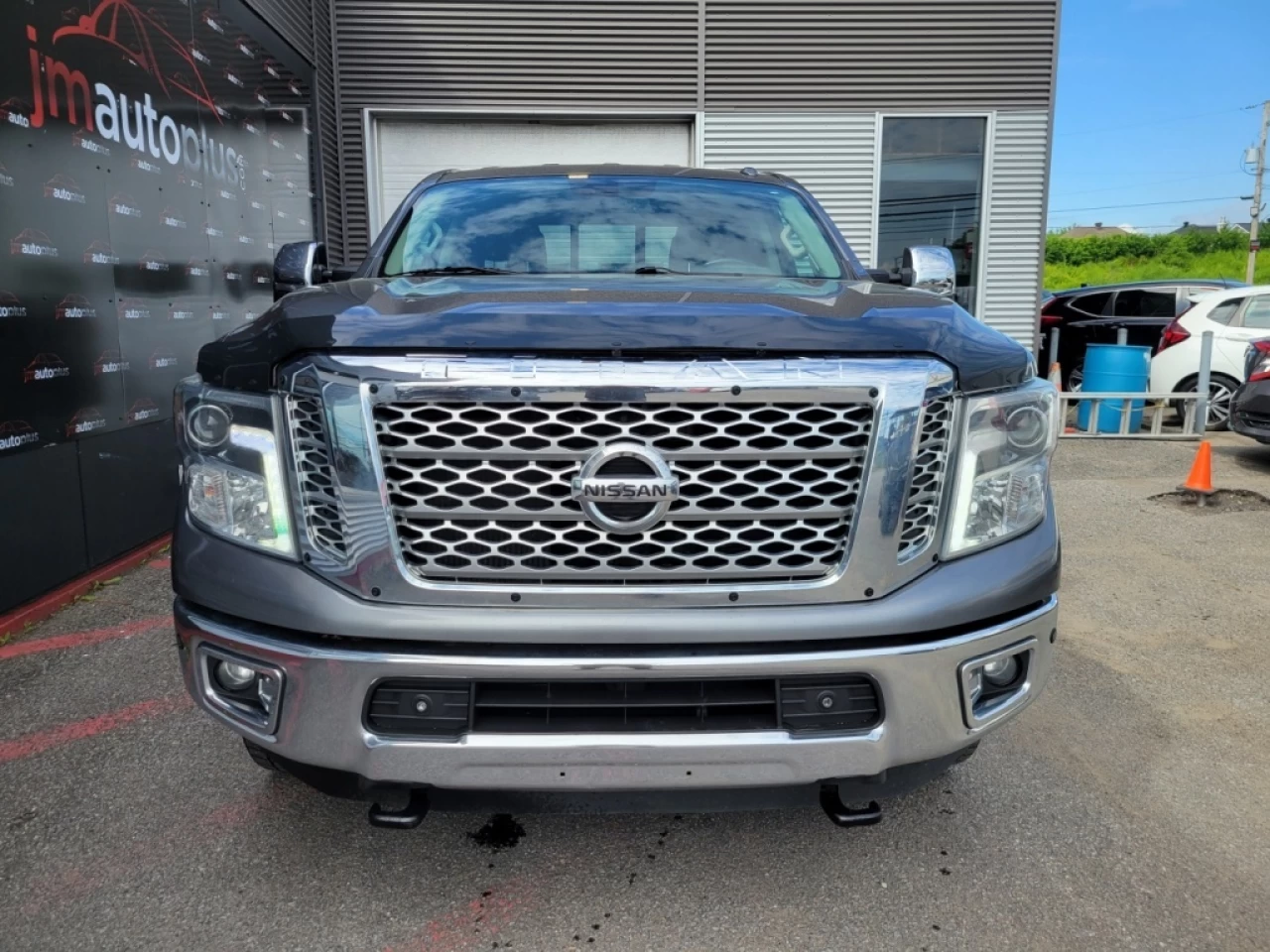 2016 Nissan Titan XD SL*4X4*CUIR*CAMÉRA*BANCS CHAUFF* Main Image