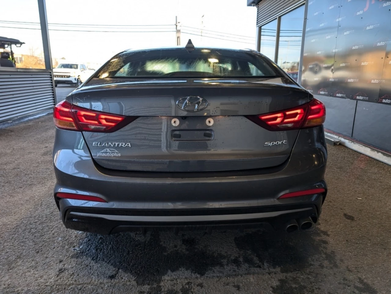 2018 Hyundai Elantra Sport*TOIT*BANCS/VOLANT CHAUFF*CAMÉRA* Image principale