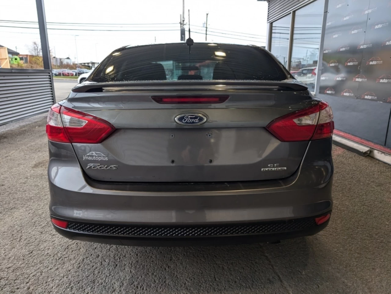 2014 Ford Focus SE*AUTO*A/C*BAS KILO* Image principale