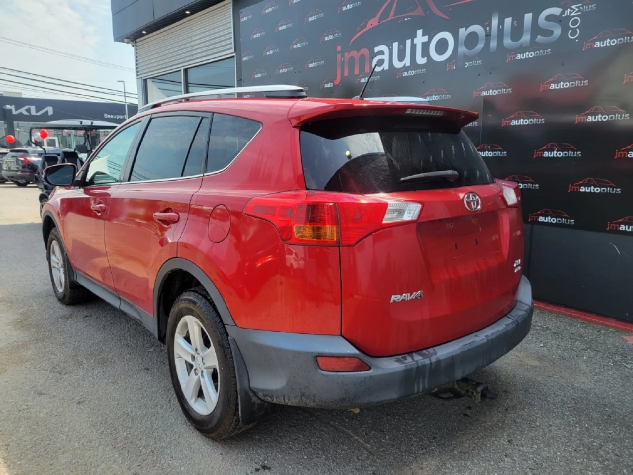 2013 Toyota RAV4 XLE*AWD*TOIT*CAMÉRA*BANCS CHAUFF* Image principale