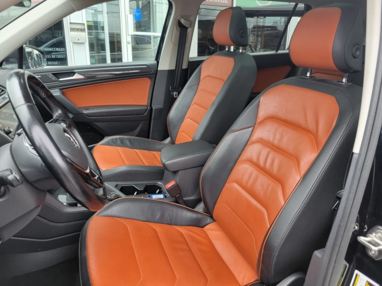 2019 Volkswagen Tiguan Highline*AWD*TOIT PANO*BANCS/VOLANT CHAUFF*CAMÉRA* Image principale