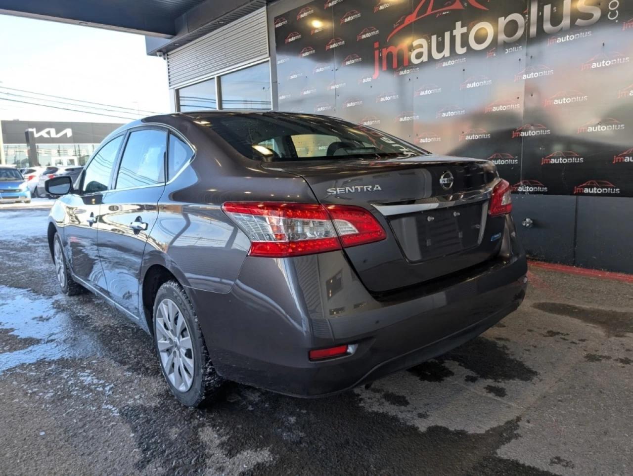 2015 Nissan Sentra S*BAS KILO*AUTOMATIQUE*A/C* Image principale