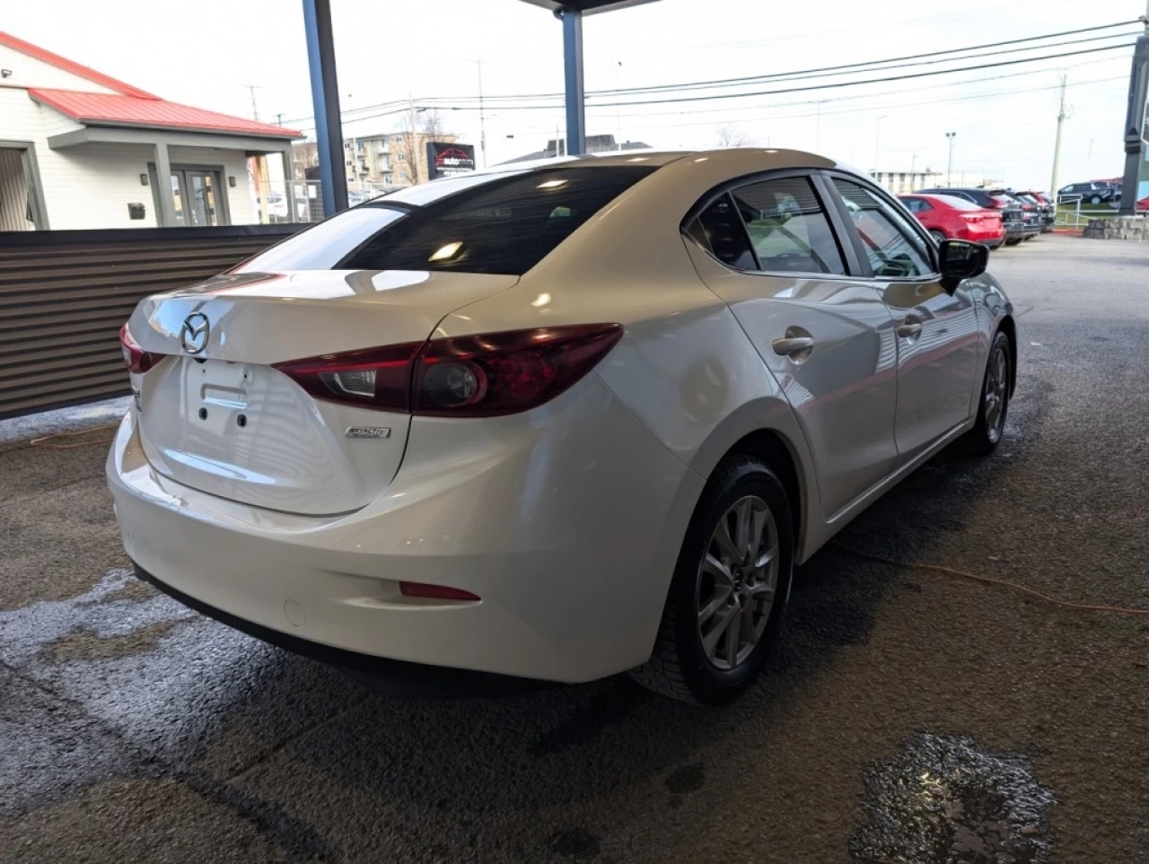 2017 Mazda Mazda3 GS*CAMÉRA*BANCS/VOLANT CHAUFF* Image principale