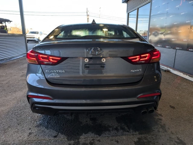 Hyundai Elantra Sport*TOIT*BANCS/VOLANT CHAUFF*CAMÉRA* 2018