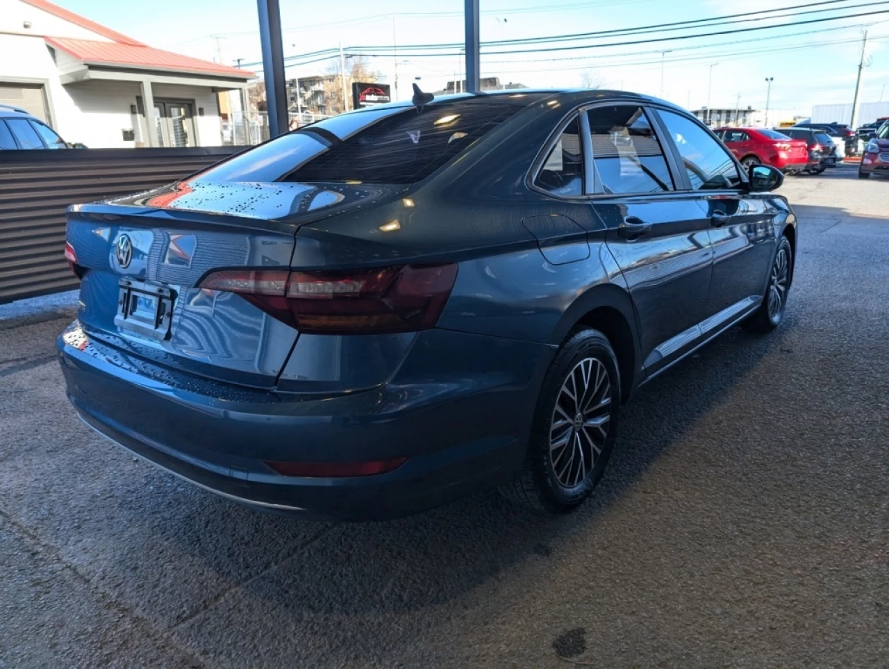 2019 Volkswagen Jetta Highline*TOIT*BANCS CHAUFF*CAMÉRA*BOUTON POUSSOIR* Image principale