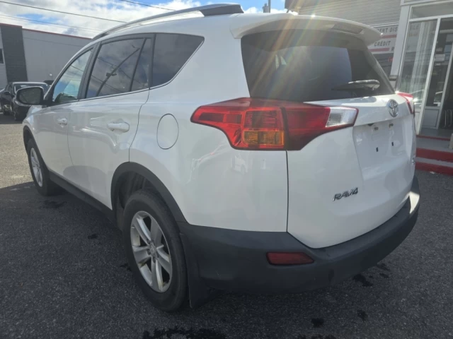 Toyota RAV4 XLE 2013